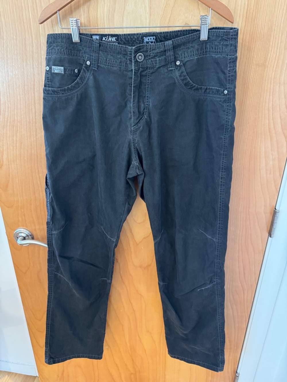 Kuhl Revolvr Mens Gray Pants Sz 34